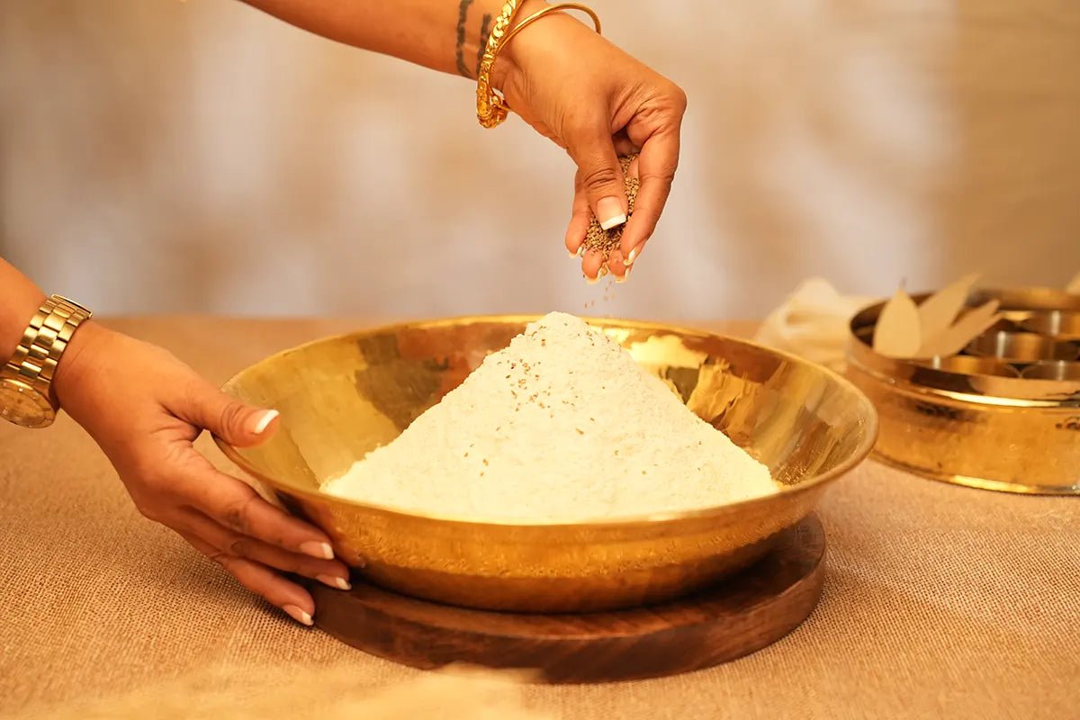 Brass Paraat - Handmade, Hammered Finish & Pure Brass - Kalasians